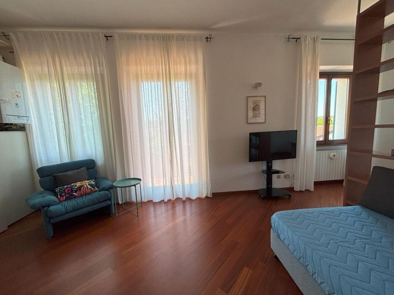 Casa Vacanze Magnolia Borgo Ticino ห้อง รูปภาพ