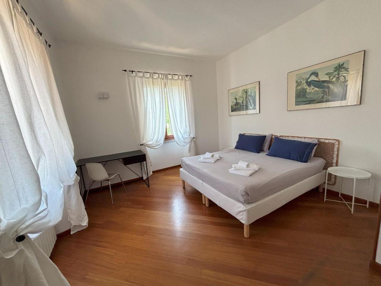 Casa Vacanze Magnolia Borgo Ticino ภายนอก รูปภาพ