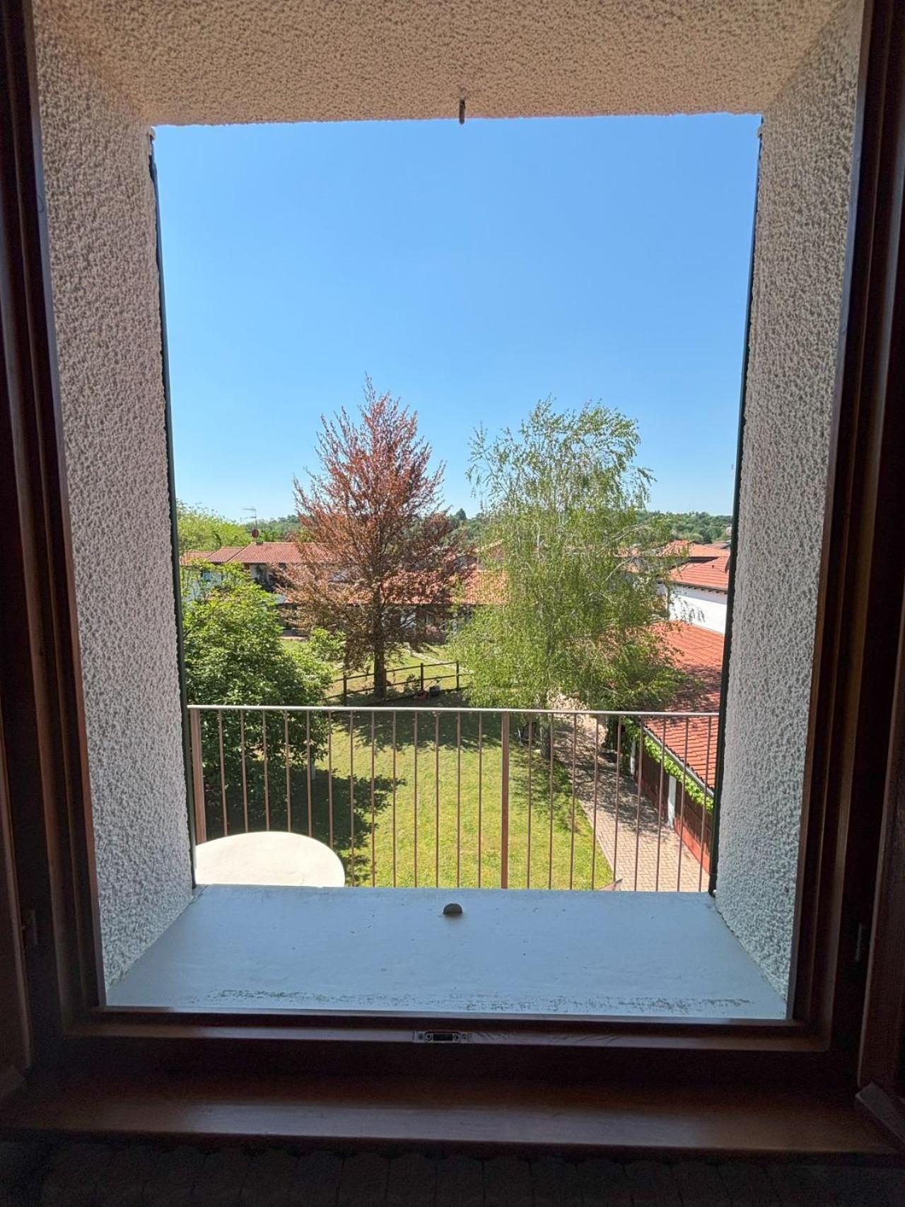 Casa Vacanze Magnolia Borgo Ticino ภายนอก รูปภาพ