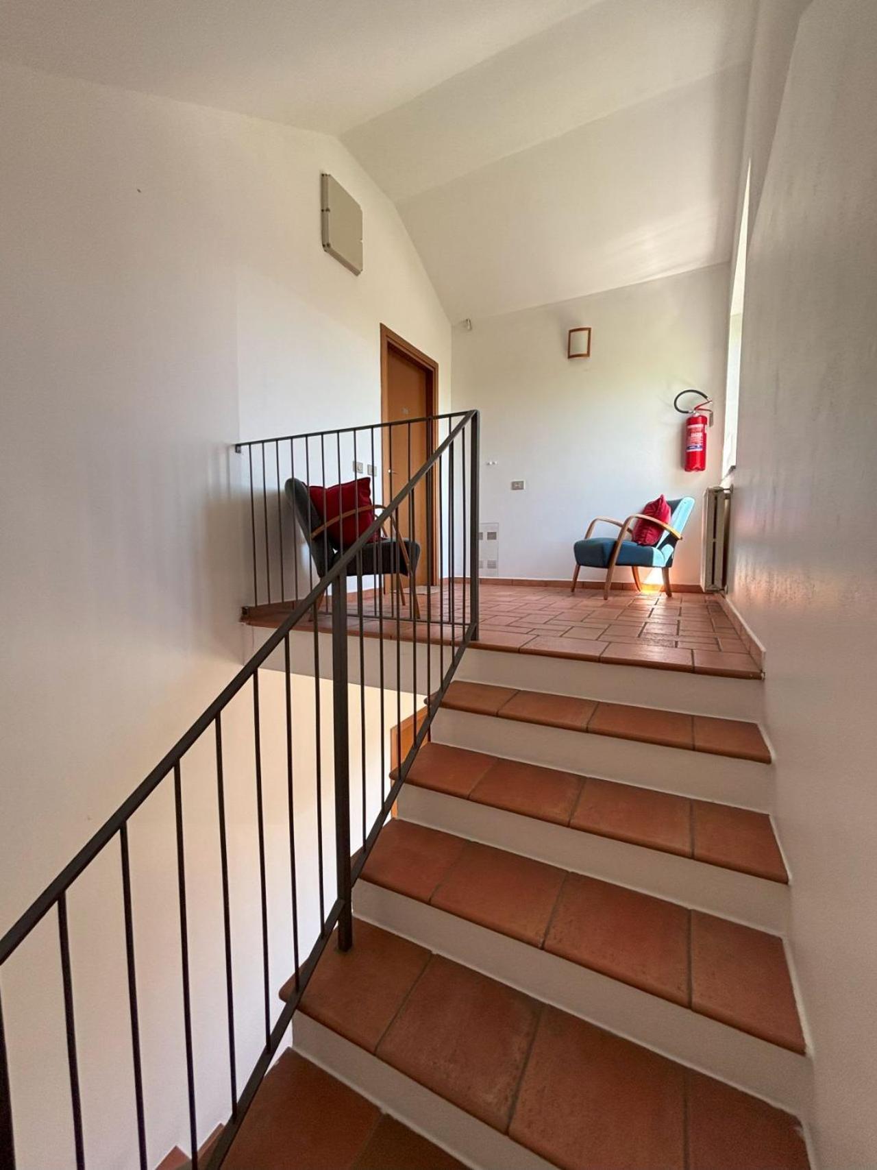 Casa Vacanze Magnolia Borgo Ticino ภายนอก รูปภาพ