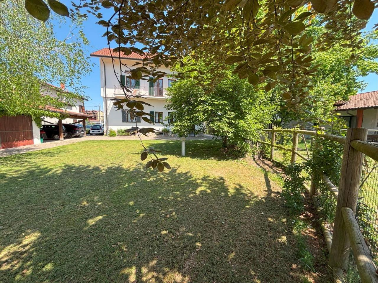 Casa Vacanze Magnolia Borgo Ticino ภายนอก รูปภาพ